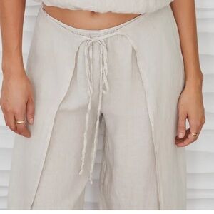 Linen pants in dark OLIVE.